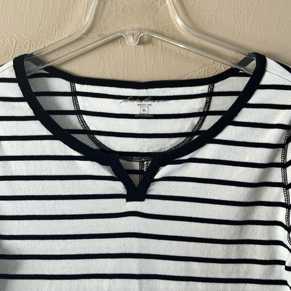 Eddie Bauer Split Neck Three-quarter Sleeves White Black Stripes T-shirt Size XL - Picture 2 of 14